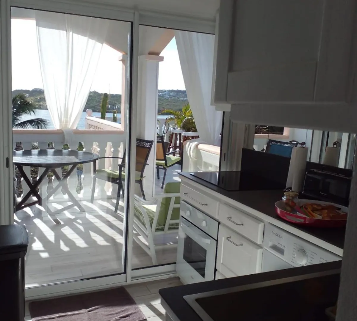 Apartment Carambola Residence, Ocean View Cul de Sac